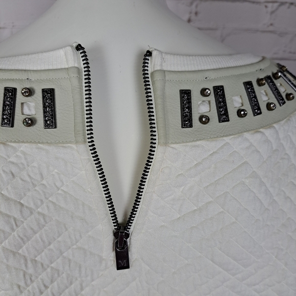 𝅺MAISON Scotch Quilted Embellished Neck Sweater - Picture 9 of 16